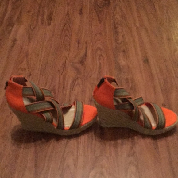 Aldo High Heels!!! - Picture 3 of 8